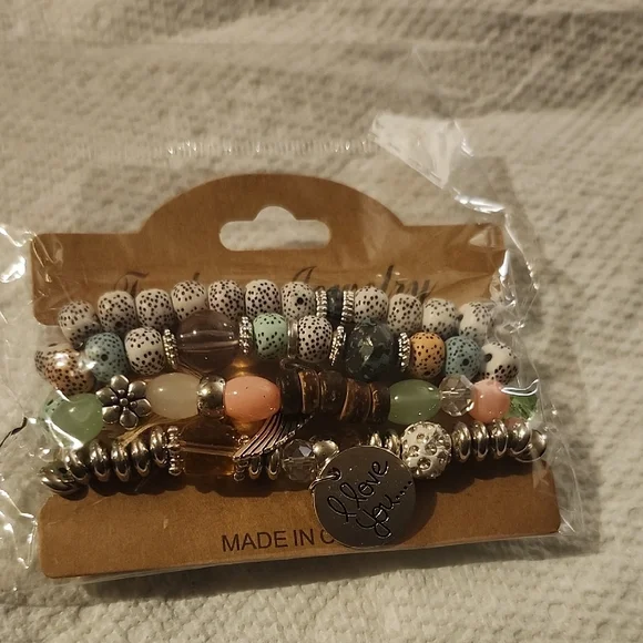 Chic Beaded Bracelet Set - Multicolor - Picture 1 of 3